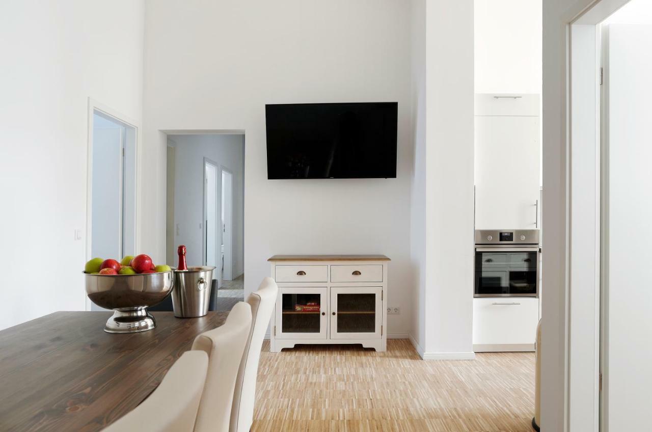 Sc 02 By Rockchair Apartments L Superhost Status L 4 Bedrooms Boxspringbeds 2 Bathrooms Balcony Elevator - Cozy Family & Business Flair Welcomes You! 베를린 외부 사진